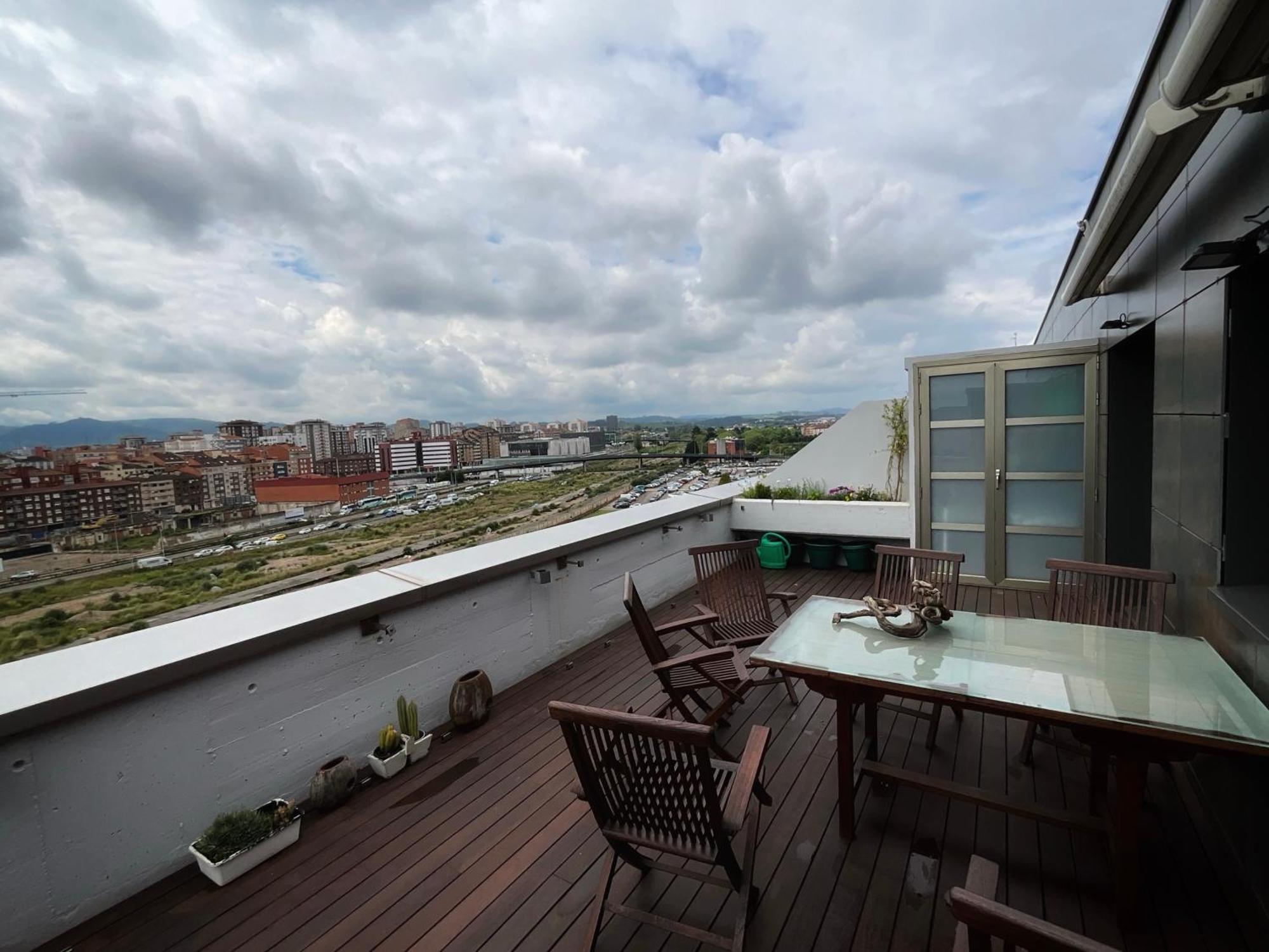 Apartamento El Atico De La Playa Parking Gratis Gijón Exterior foto